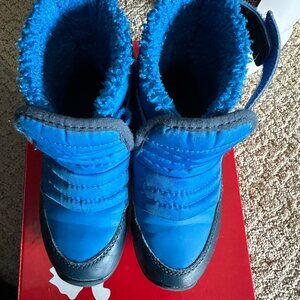PUMA Blue 11-Big Kid Unisex-Child Nieve Winter Boot Snow